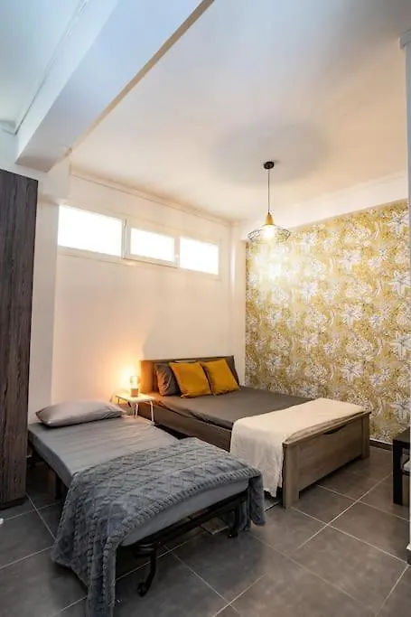 Urban Nest Apartment Thessaloniki Greece