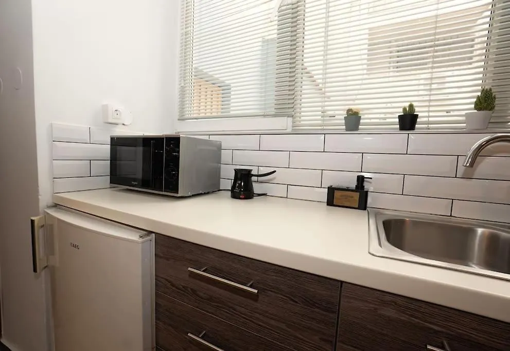 Urban Nest Apartment Thessaloniki 0*,