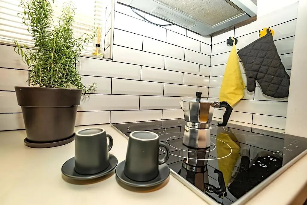 Urban Nest Apartment Thessaloniki